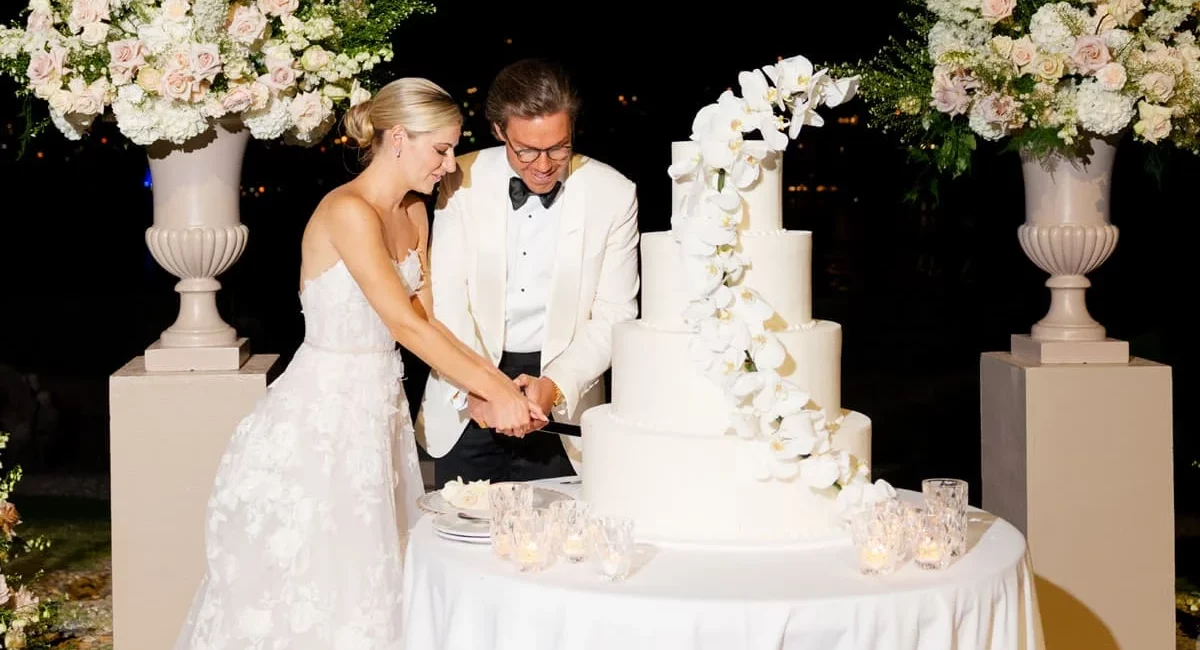 Glamourous wedding on lake Como